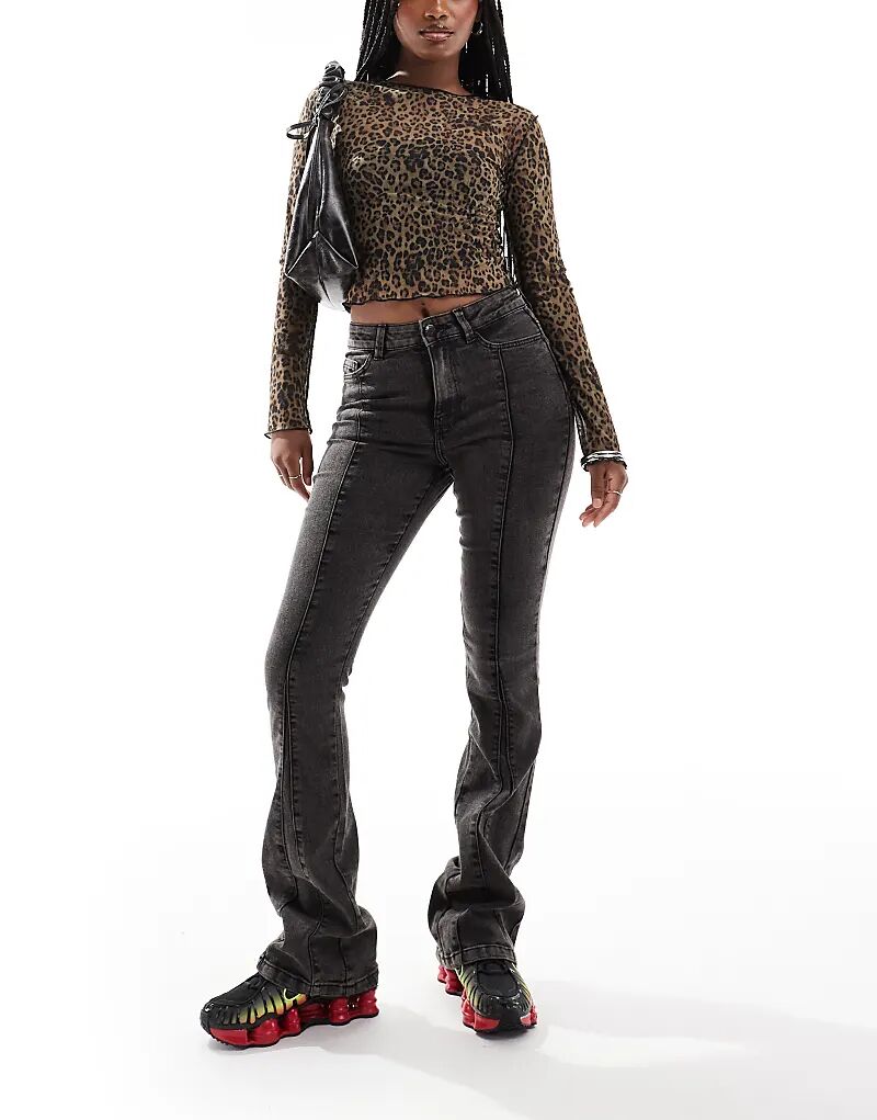 Расклешенные джинсы с передним швом черного цвета Noisy May
Расклешенные джинсы с передним швом черного цвета Noisy May