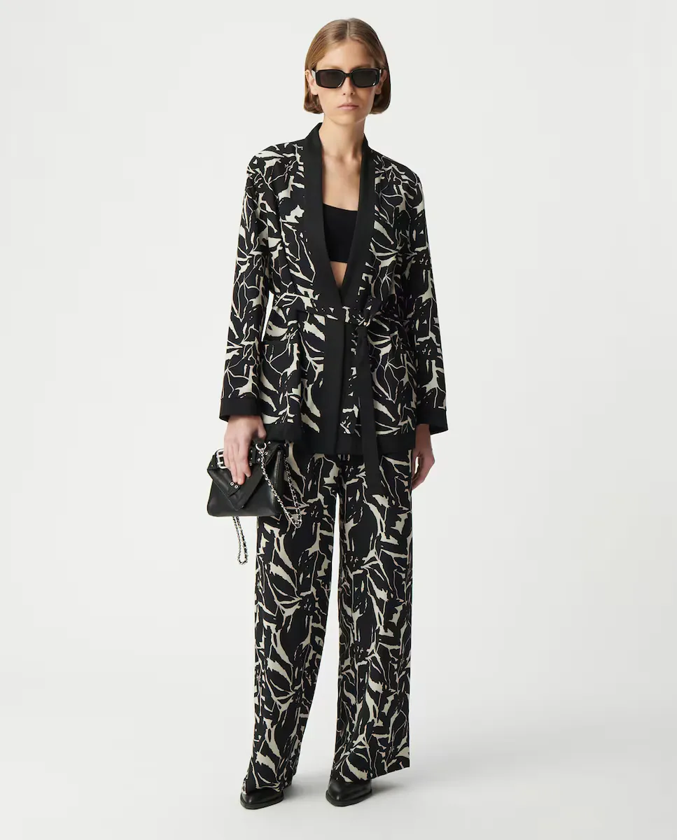 Женское кимоно с поясом IKKS, чёрный
Женское кимоно с поясом IKKS, чёрный