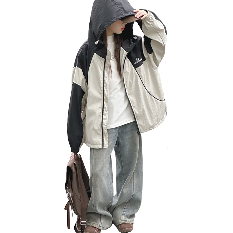 Ветровка для подростков весна и осень Disney, белый
Ветровка для подростков весна и осень Disney, белый