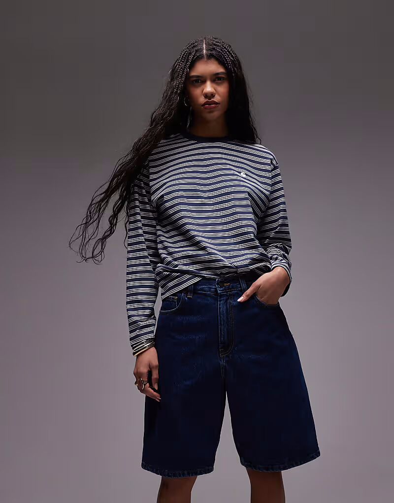 Свободные джинсовые шорты Carhartt WIP Brandon темного цвета
Свободные джинсовые шорты Carhartt WIP Brandon темного цвета