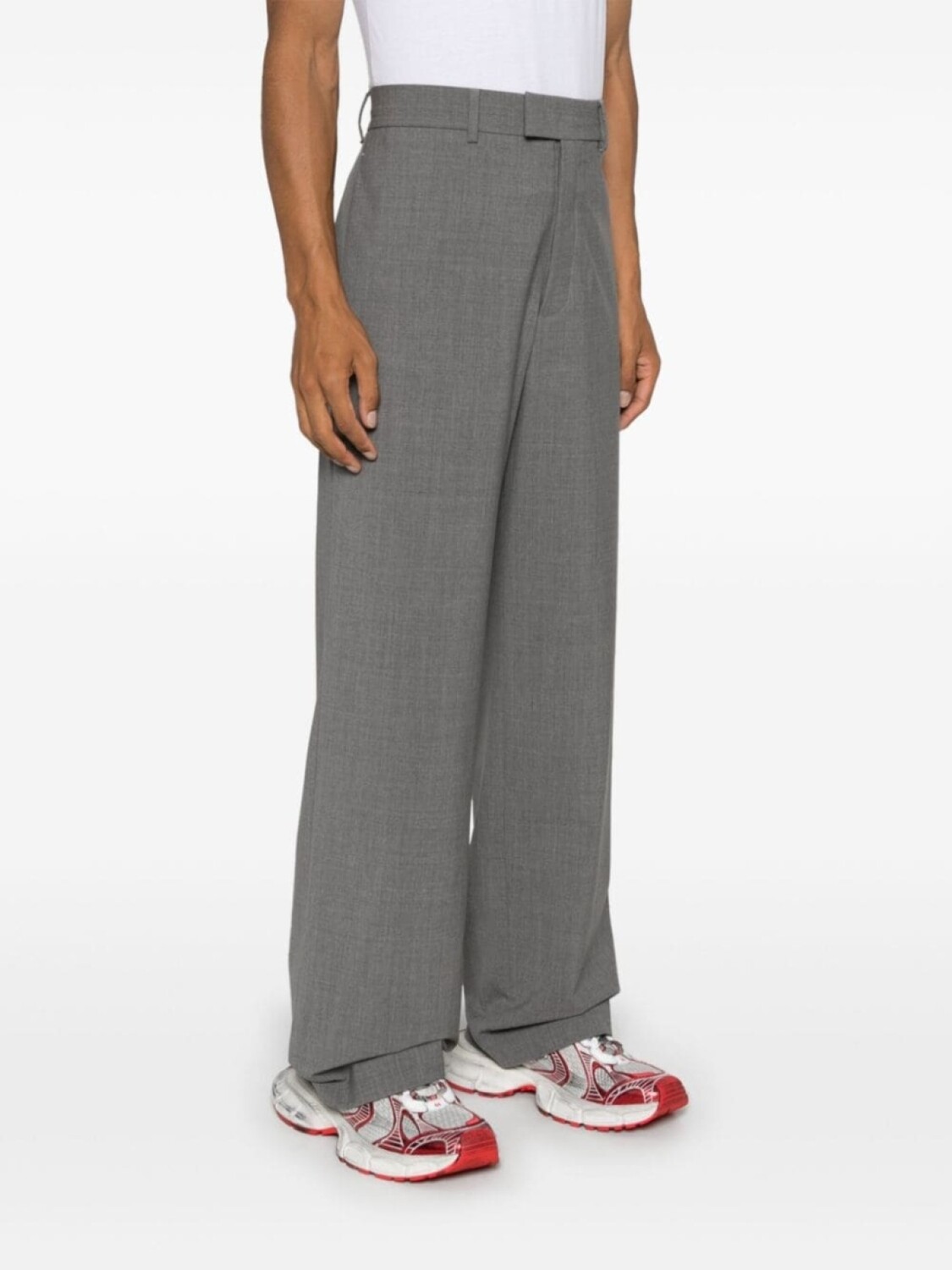 MSGM брюки с нашивкой-логотипом, серый
MSGM брюки с нашивкой-логотипом, серый