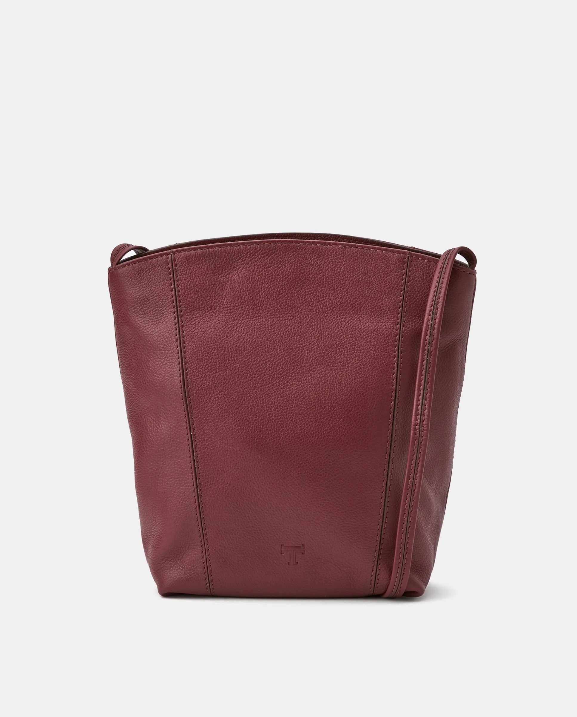 Кожаная сумка-бандо с закругленным верхом Latouche, ярко-красный 
Кожаная сумка-бандо с закругленным верхом Latouche, ярко-красный