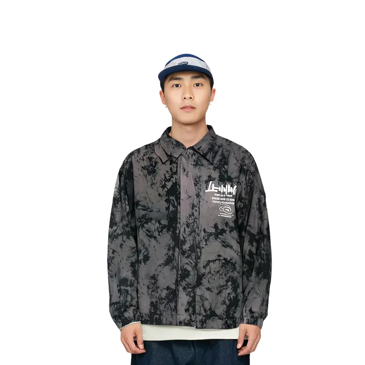 Спортивная коллекция Life куртка мужская черная с принтом Lining, черный
Спортивная коллекция Life куртка мужская черная с принтом Lining, черный