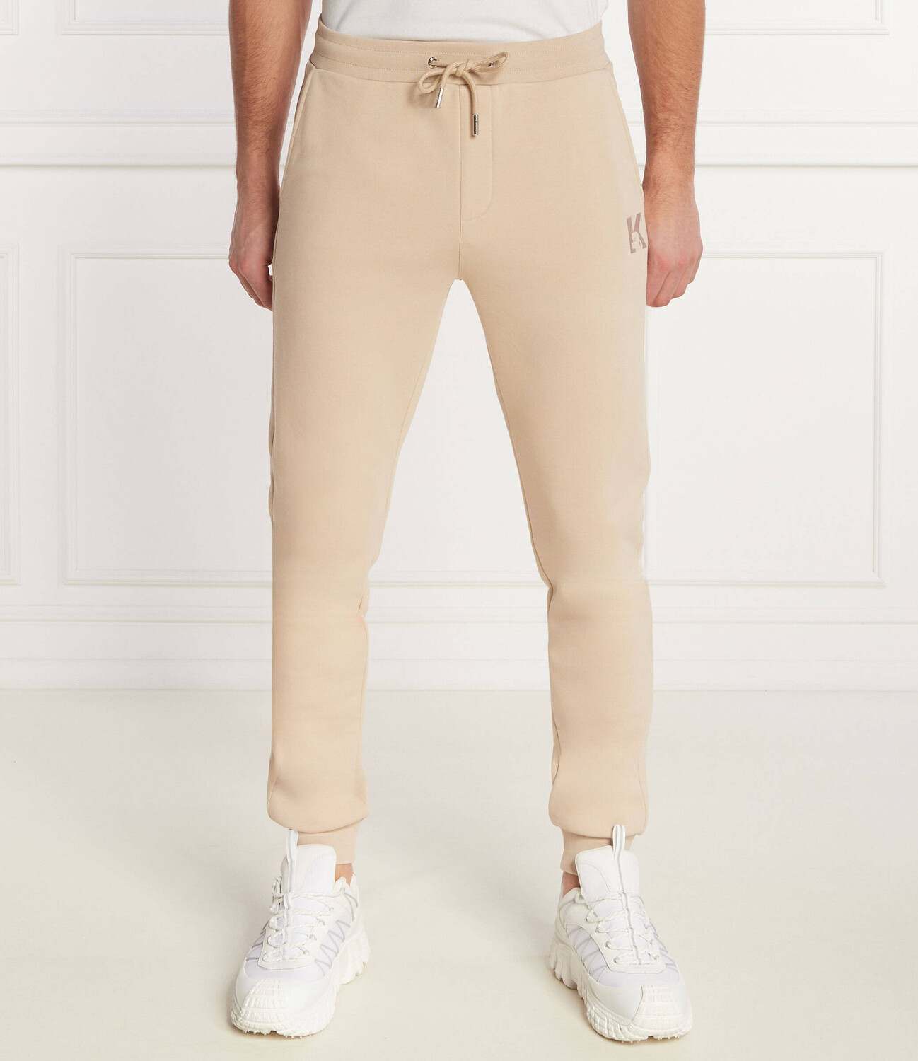 Спортивные брюки Karl Lagerfeld Regular Fit, бежевый 
Спортивные брюки Karl Lagerfeld Regular Fit, бежевый