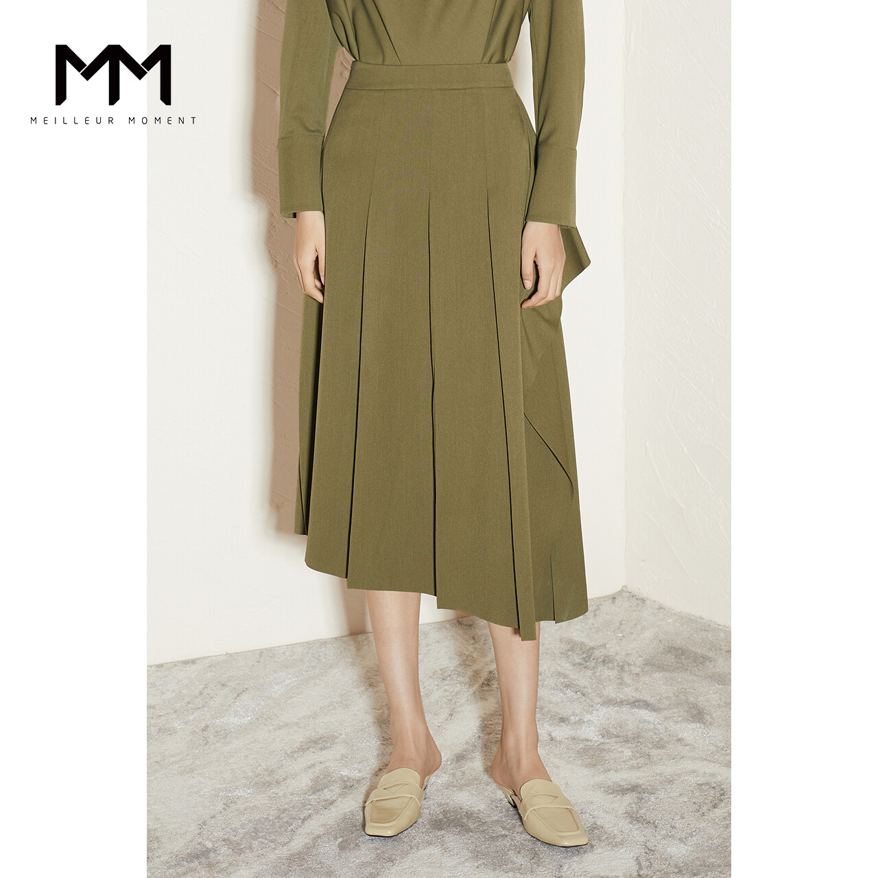 Юбка Mai Meng, оливковый
Юбка Mai Meng, оливковый