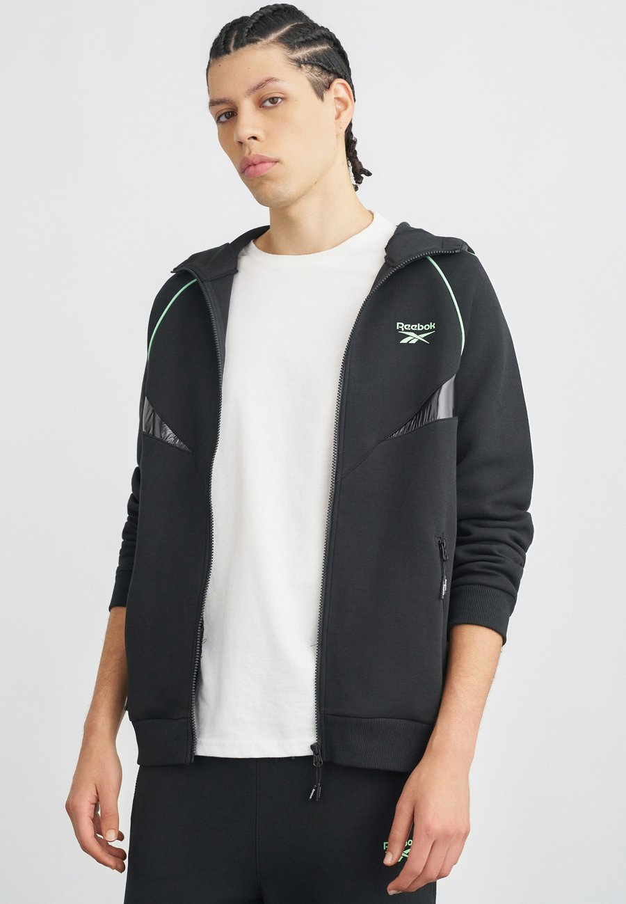 Толстовка Reebok Classic SPORT STREET PIPING SPACER FULL ZIP HOODIE, Black
Толстовка Reebok Classic SPORT STREET PIPING SPACER FULL ZIP HOODIE, Black