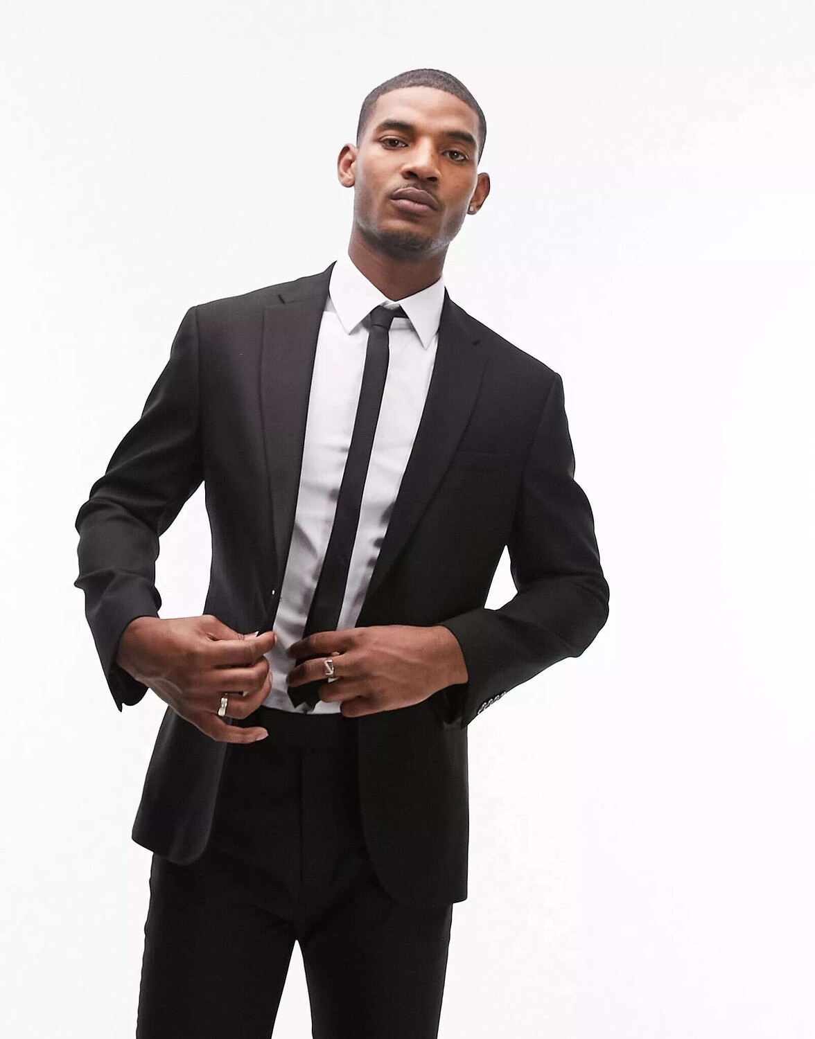 Черный узкий фактурный пиджак Topman
Черный узкий фактурный пиджак Topman