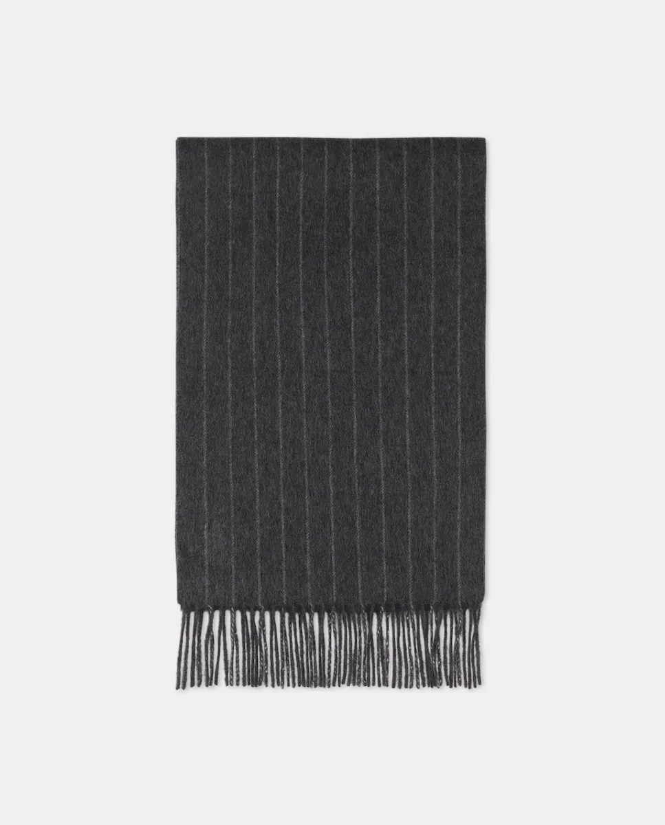 Кашемировый шарф Emidio Tucci, темно-серый
Кашемировый шарф Emidio Tucci, темно-серый
