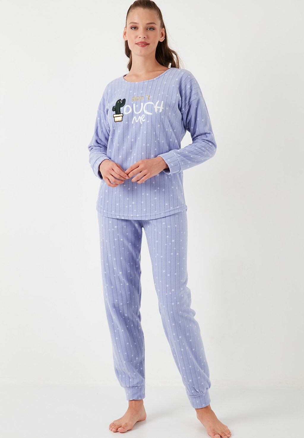 Пижамный комплект REGULAR FIT SET LELA, сиреневый
Пижамный комплект REGULAR FIT SET LELA, сиреневый