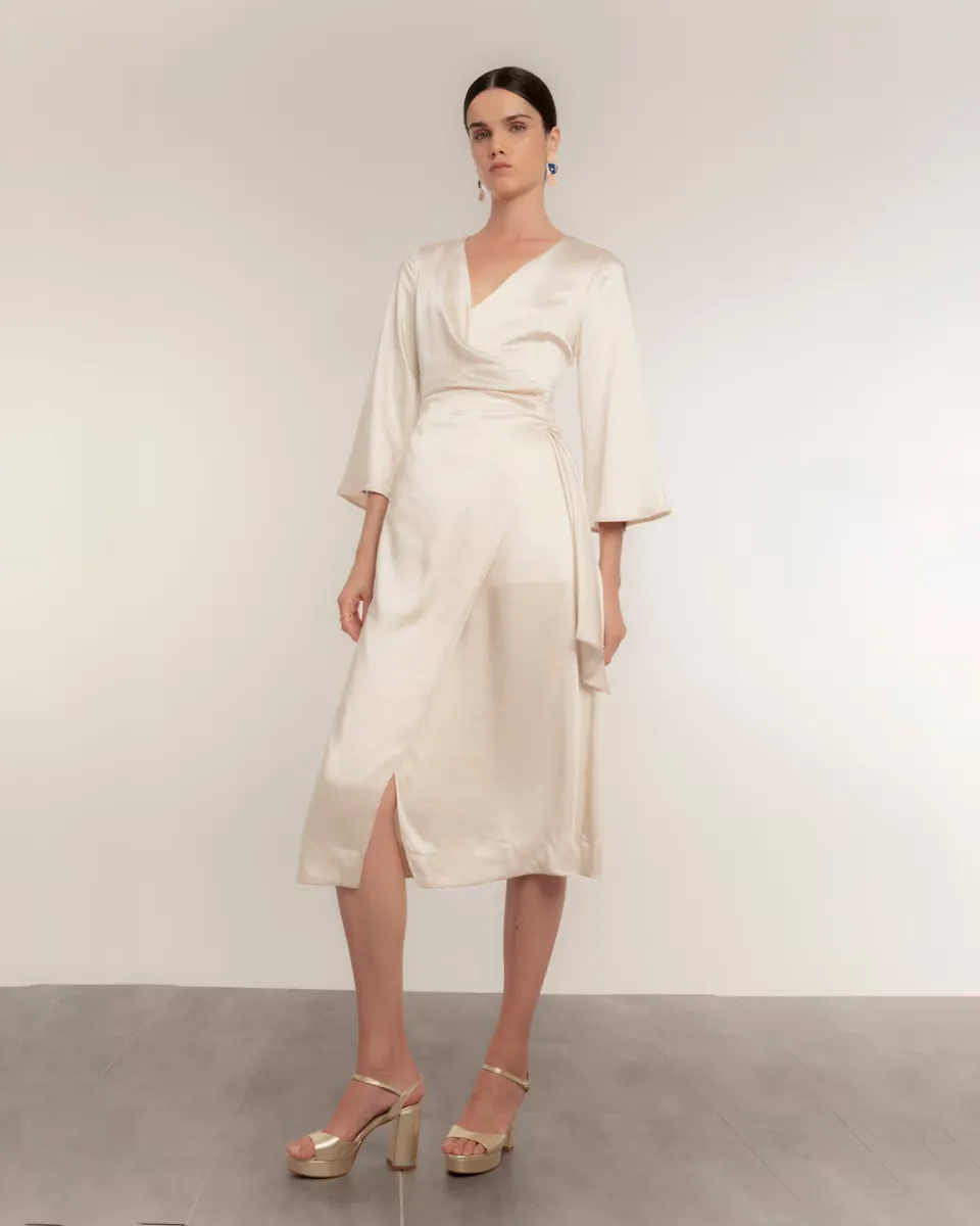 Миди-платье с V-образным вырезом и рукавом три четверти Dolores Promesas, цвет Crudo 
Миди-платье с V-образным вырезом и рукавом три четверти Dolores Promesas, цвет Crudo