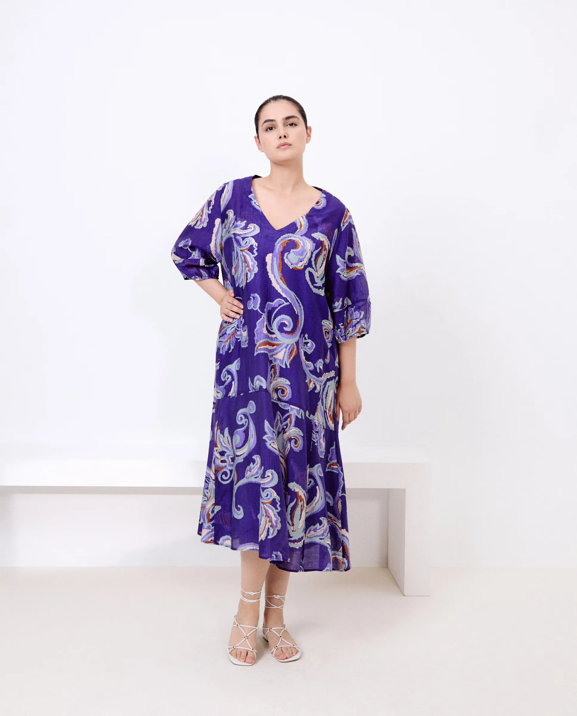 Женское миди-платье с коротким рукавом Couchel, розовый 
Женское миди-платье с коротким рукавом Couchel, розовый