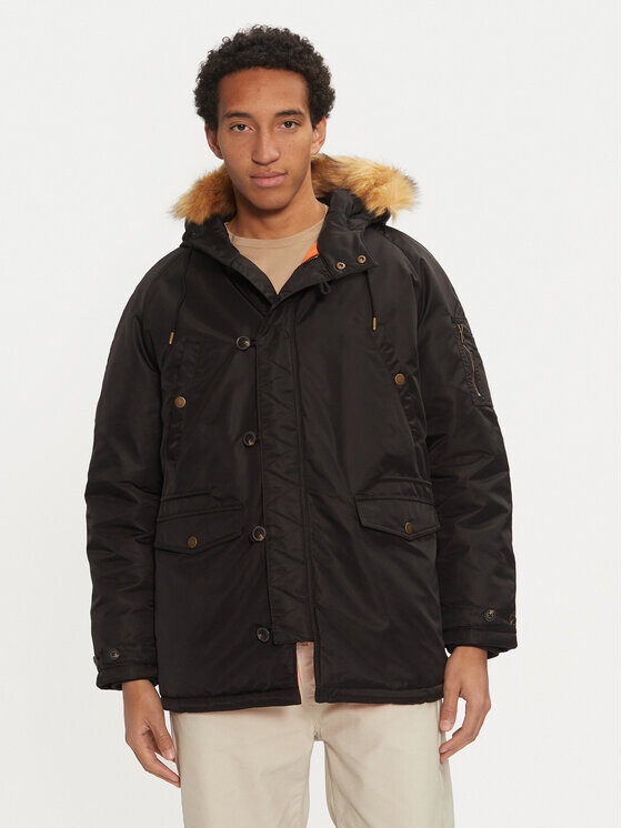 Парка стандартной посадки Guess, черный
Парка стандартной посадки Guess, черный