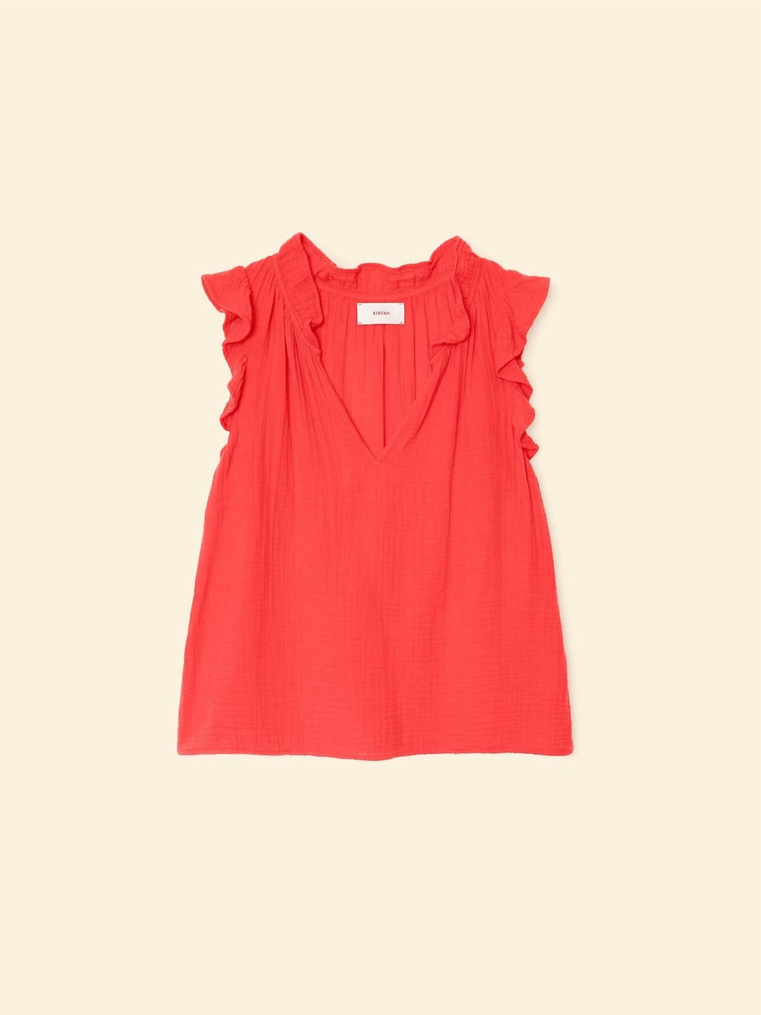 Женский топ Bex Gauze в цвете красная хлопушка XIRENA
Женский топ Bex Gauze в цвете красная хлопушка XIRENA