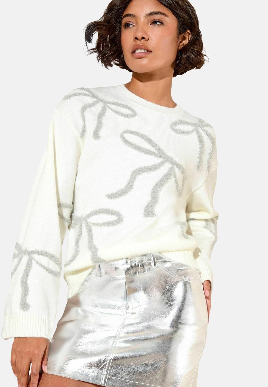 Джемпер Friends Like These CHRISTMAS , Ivory All Over Tinsel Bow/Off-White
Джемпер Friends Like These CHRISTMAS , Ivory All Over Tinsel Bow/Off-White