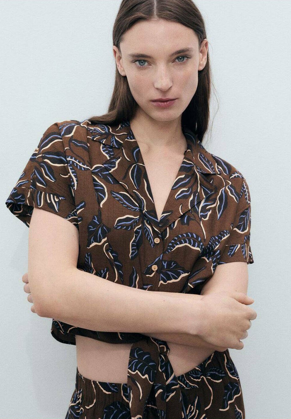 Блузка на пуговицах LIFE Mango, коричневый
Блузка на пуговицах LIFE Mango, коричневый