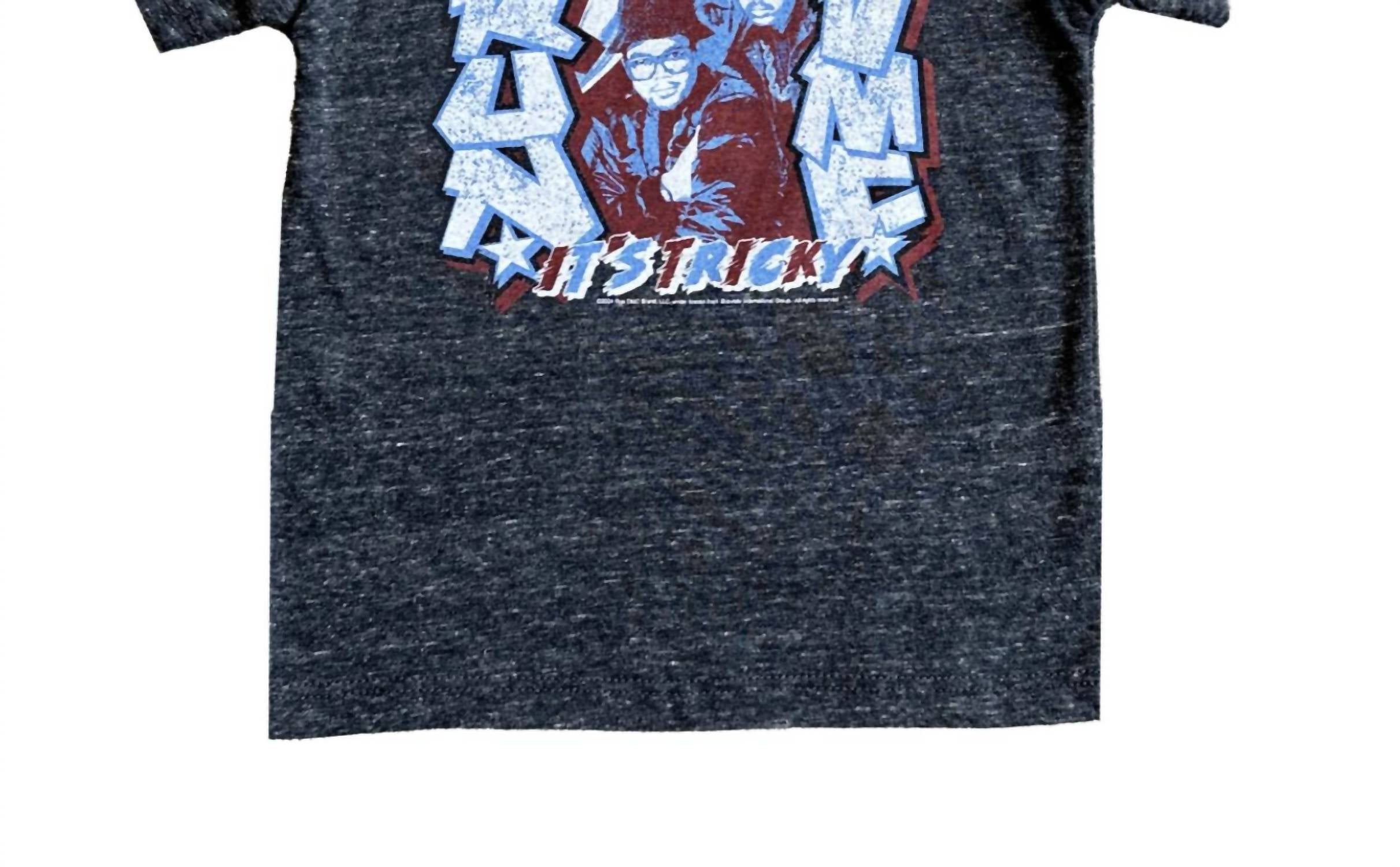 Футболка Boys Run Dmc Graphic черного цвета ROWDY SPROUT
Футболка Boys Run Dmc Graphic черного цвета ROWDY SPROUT