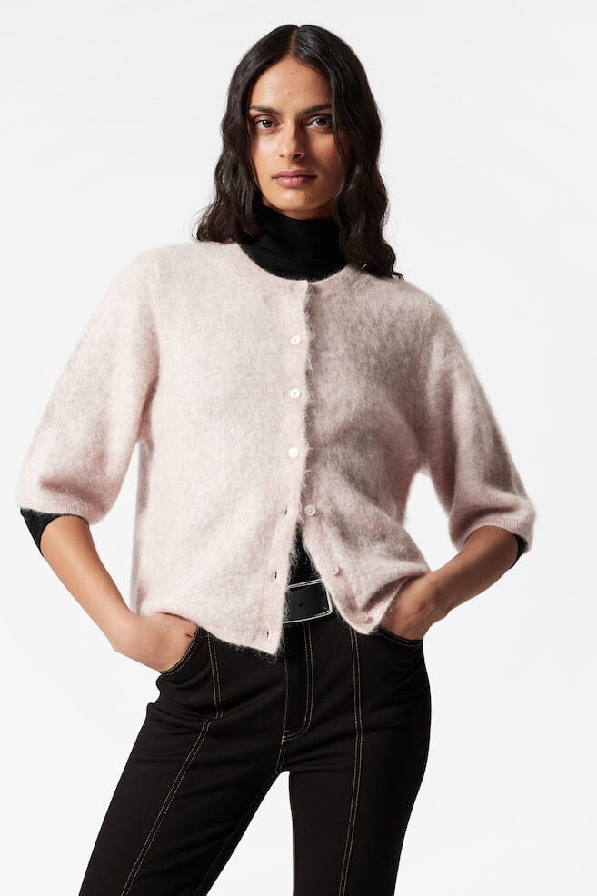 Кардиган из смеси мохера & Other Stories, бежевый
Кардиган из смеси мохера & Other Stories, бежевый