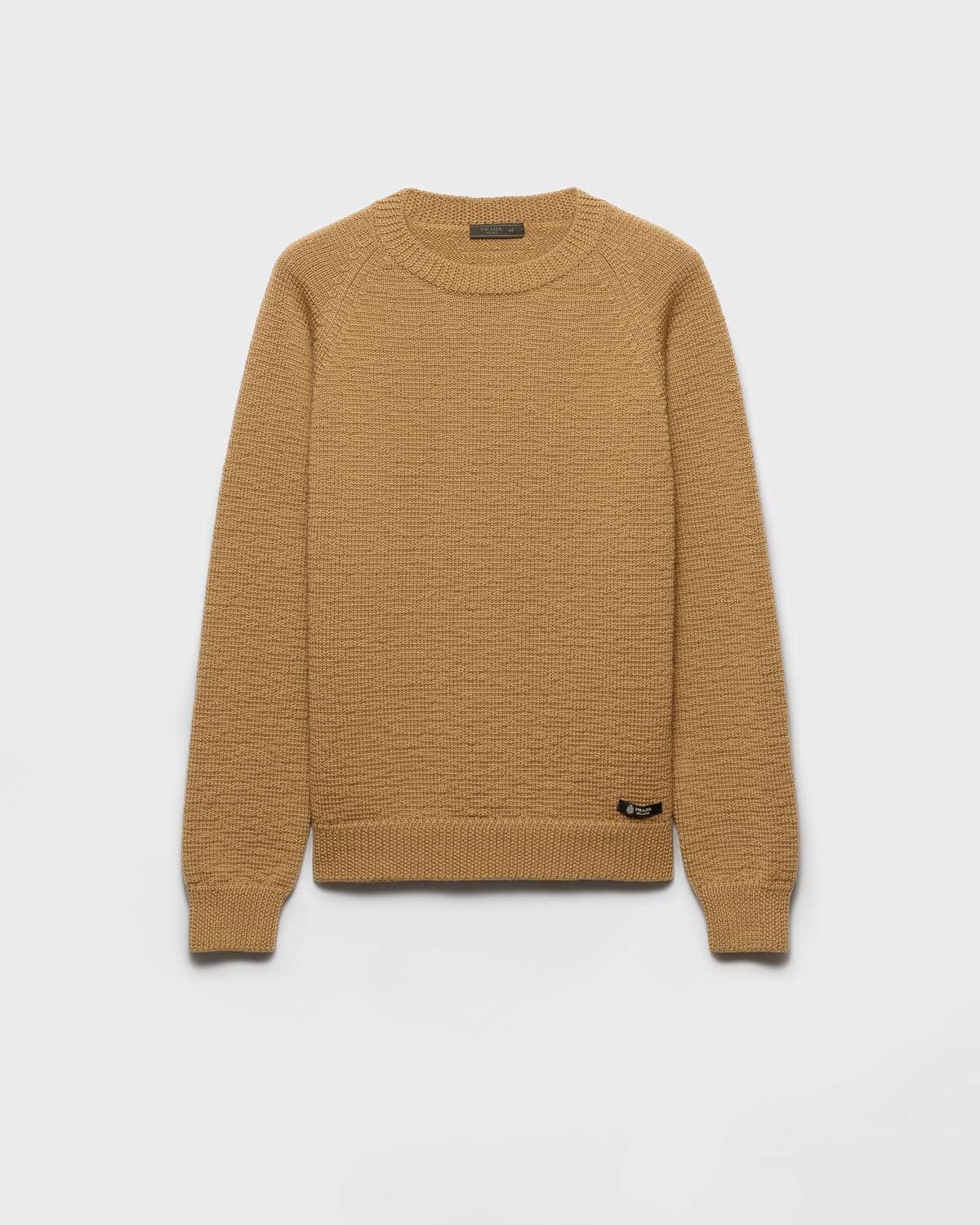 Шерстяной свитер с круглым вырезом Prada, верблюжий коричневый
Шерстяной свитер с круглым вырезом Prada, верблюжий коричневый