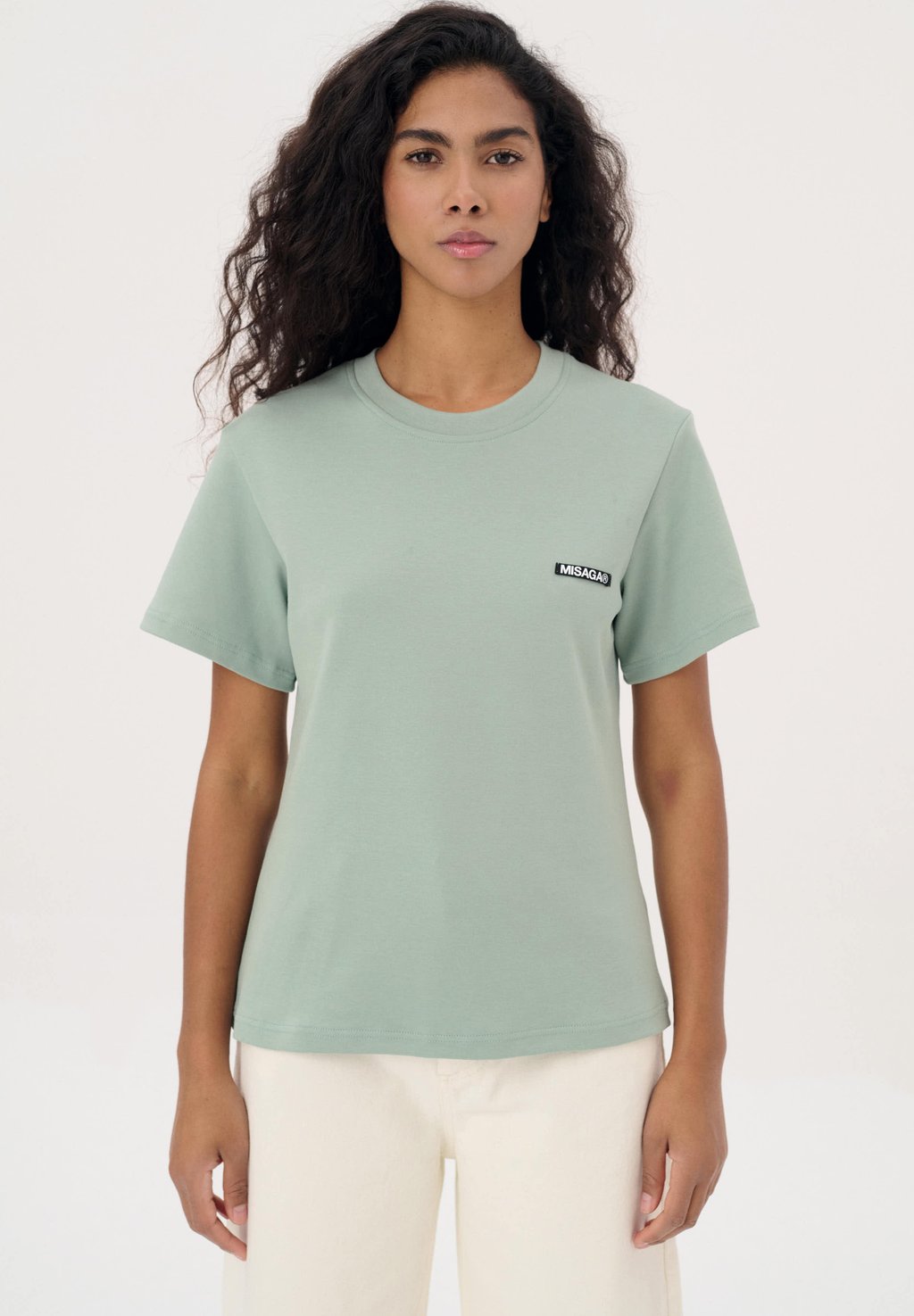 Базовая футболка HORIZON Misaga, зеленый
Базовая футболка HORIZON Misaga, зеленый