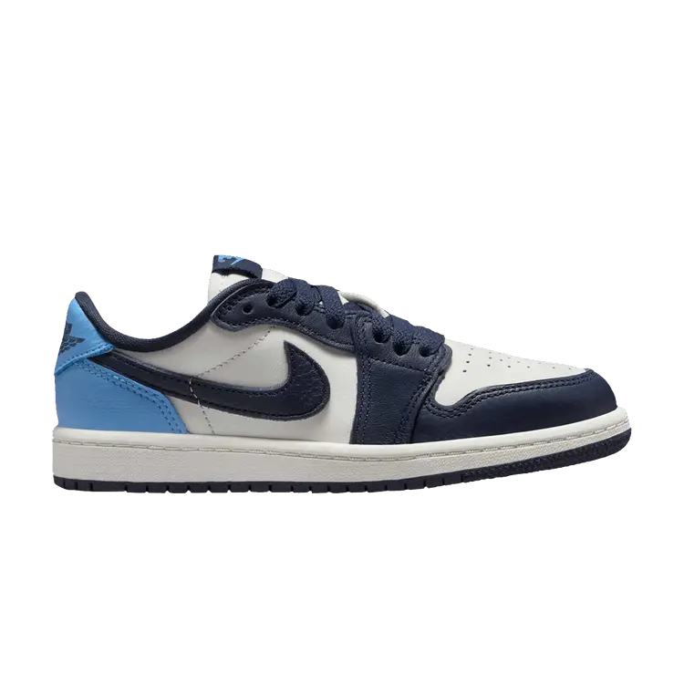 Кроссовки Air Jordan 1 Retro Low OG PS 'Obsidian UNC', синий
Кроссовки Air Jordan 1 Retro Low OG PS 'Obsidian UNC', синий