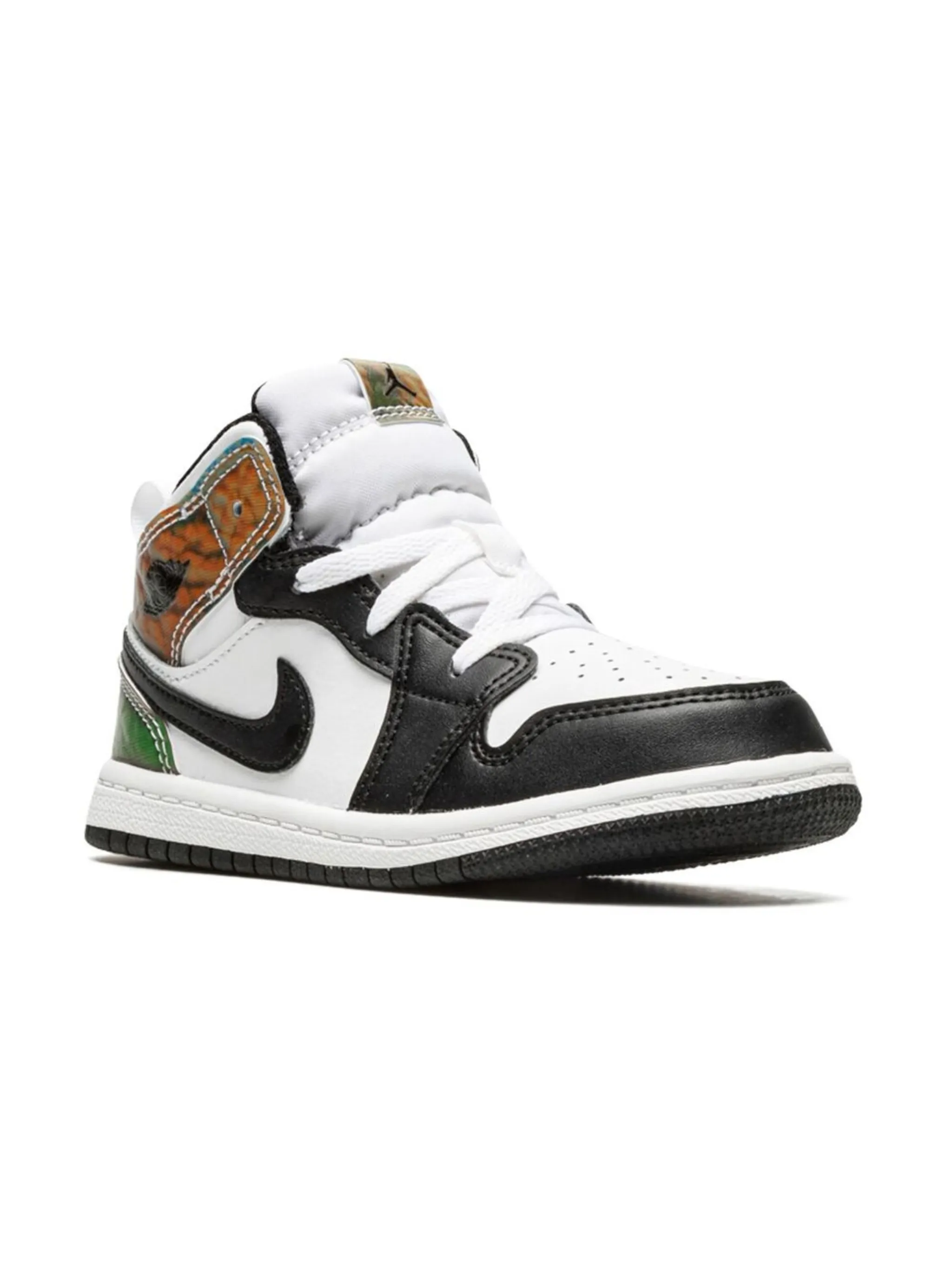 Кроссовки Air Jordan 1 Mid SE Heat Reactive Jordan Kids, зеленый
Кроссовки Air Jordan 1 Mid SE Heat Reactive Jordan Kids, зеленый