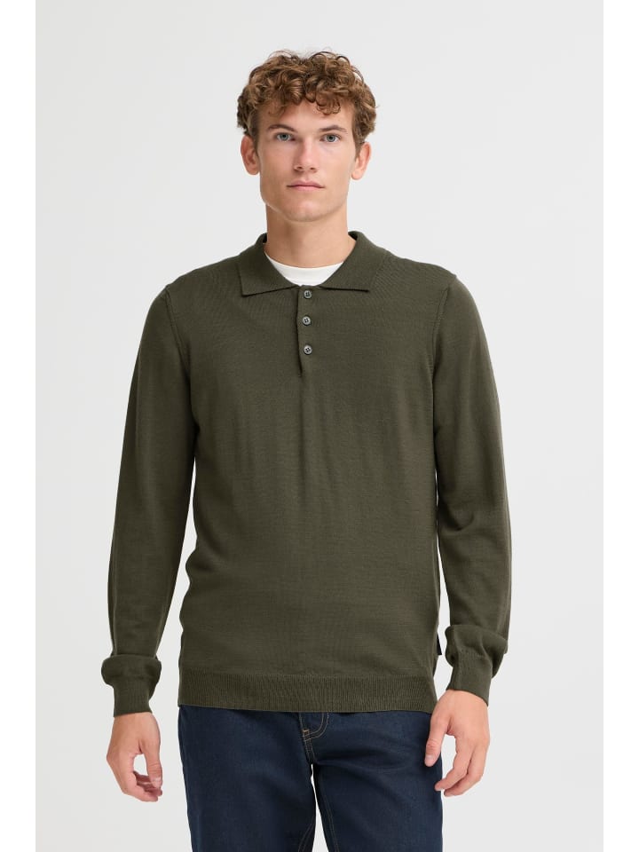 Вязаный свитер CFWINDING черного цвета CASUAL FRIDAY
Вязаный свитер CFWINDING черного цвета CASUAL FRIDAY