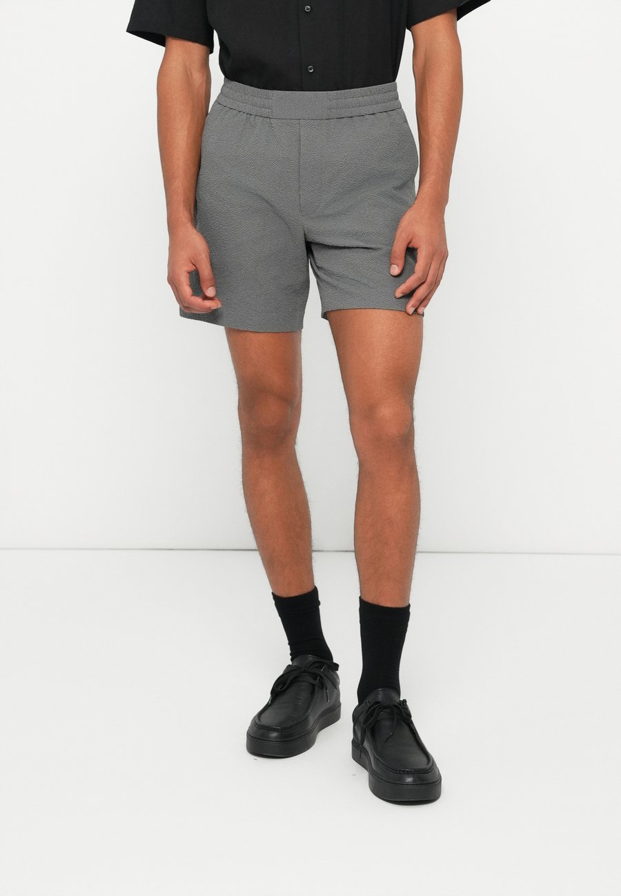 Шорты Calvin Klein SEERSUCKER PULL ON , Castlerock/Dark Grey
Шорты Calvin Klein SEERSUCKER PULL ON , Castlerock/Dark Grey