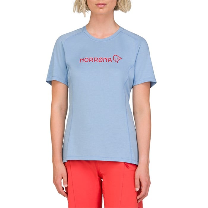 Легкая женская футболка с коротким рукавом Fjora equaliser Norrona, Frozen Fjord
Легкая женская футболка с коротким рукавом Fjora equaliser Norrona, Frozen Fjord