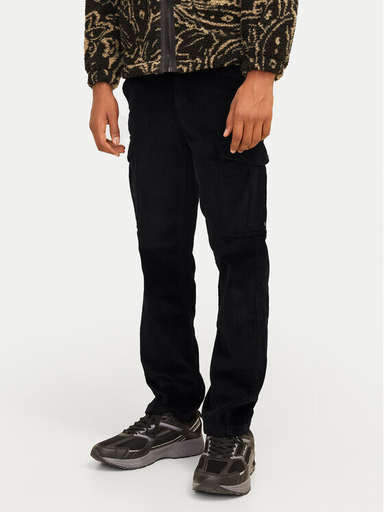 Тканевые брюки свободного кроя Jack&Jones Junior, черный
Тканевые брюки свободного кроя Jack&Jones Junior, черный