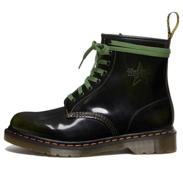 Ботинки Dr. Martens 1460 8 Hole x The Clash, зеленый
Ботинки Dr. Martens 1460 8 Hole x The Clash, зеленый