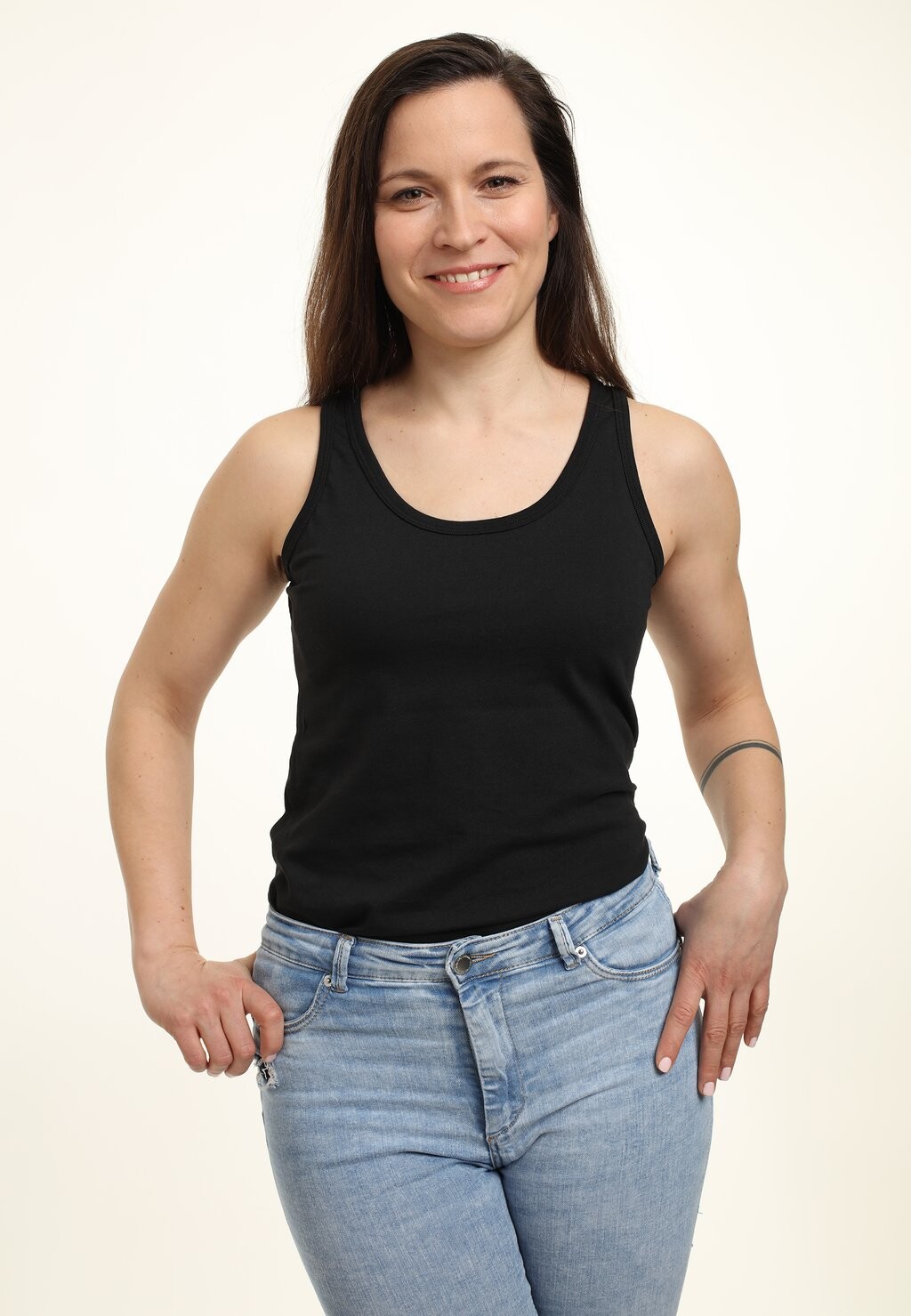 Топ TANK Henry Tiger, черный
Топ TANK Henry Tiger, черный