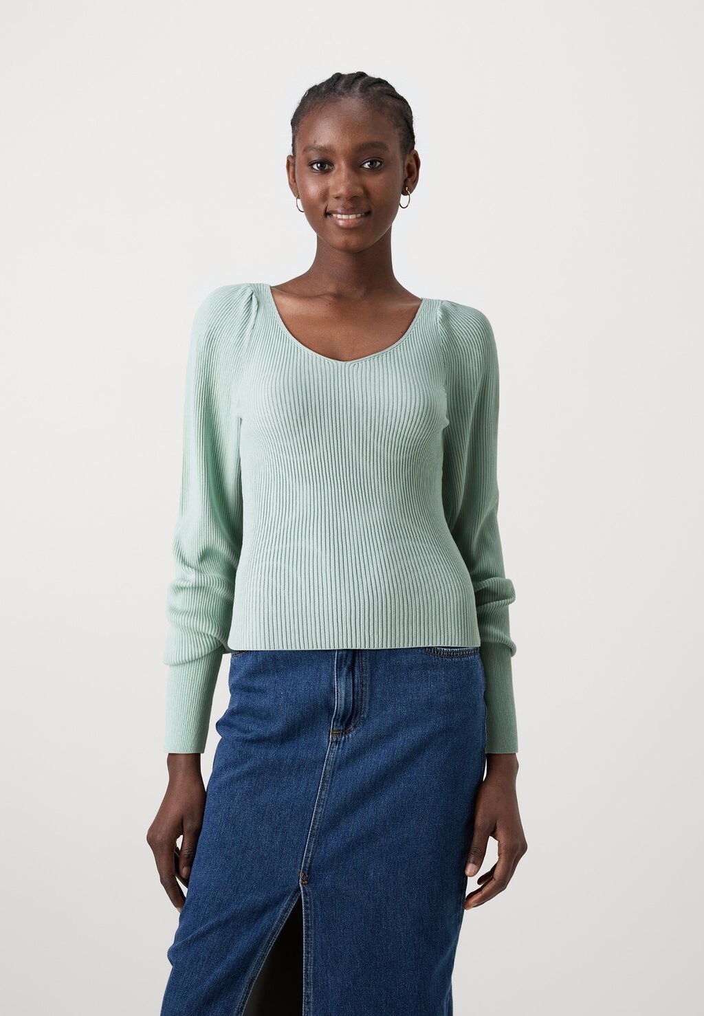 Джемпер ONLLEELO VNECK ONLY, светло-голубой
Джемпер ONLLEELO VNECK ONLY, светло-голубой