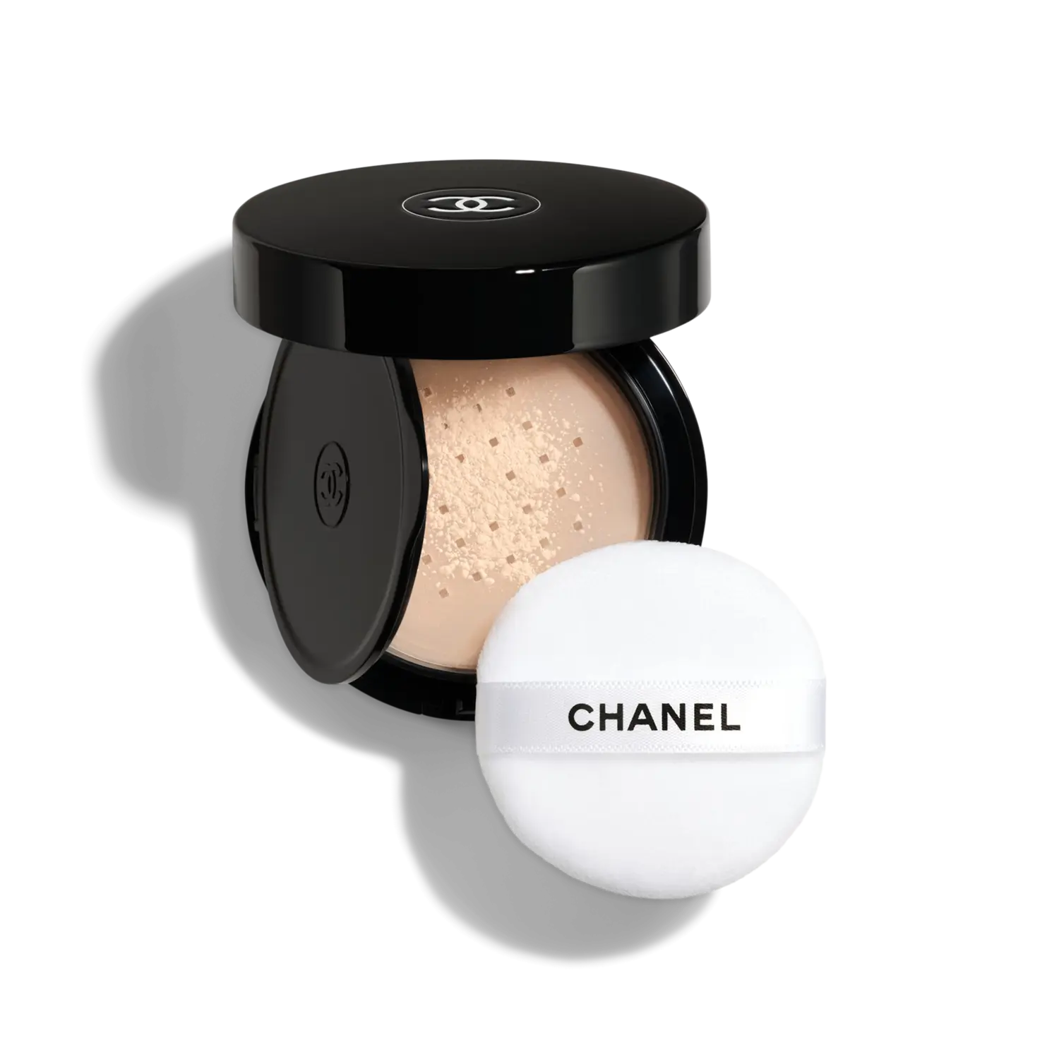 Рассыпчатая пудра POUDRE UNIVERSELLE LIBRE с натуральным финишем, удобный формат для использования в дороге + сменный блок. CHANEL, 30 Medium Plus
Рассыпчатая пудра POUDRE UNIVERSELLE LIBRE с натуральным финишем, удобный формат для использования в дороге + сменный блок. CHANEL, 30 Medium Plus
