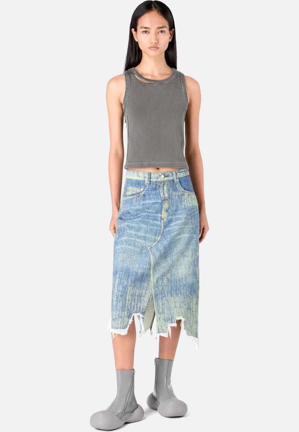 Джинсовая юбка CAMPERLAB, сине-желтый
Джинсовая юбка CAMPERLAB, сине-желтый