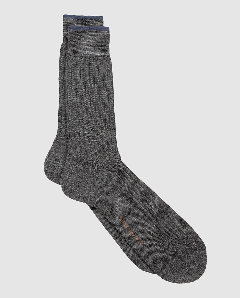 Мужские носки Emidio Tucci Emidio Tucci, серый
Мужские носки Emidio Tucci Emidio Tucci, серый