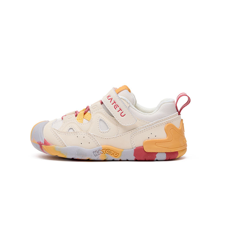 Нескользящая обувь для малышей до осени KATETU, бежевый/белый/желтый
Нескользящая обувь для малышей до осени KATETU, бежевый/белый/желтый