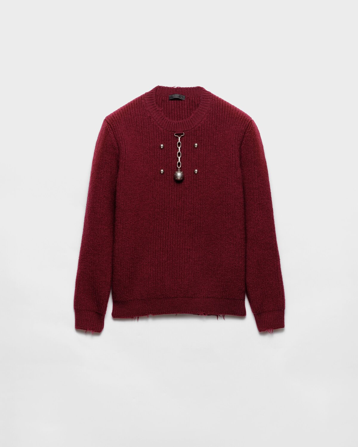 Шерстяной свитер с круглым вырезом и подвеской Prada, бордовый
Шерстяной свитер с круглым вырезом и подвеской Prada, бордовый