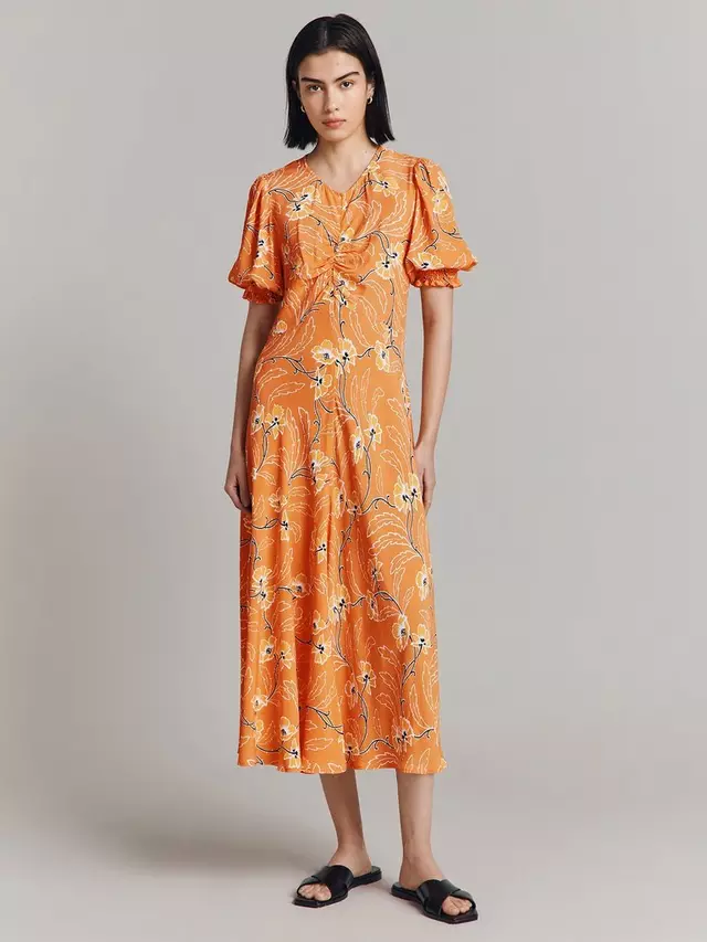 Платье Ghost Lainey Floral Print Puff Sleeve Midi, цвет orange/multi
Платье Ghost Lainey Floral Print Puff Sleeve Midi, цвет orange/multi
