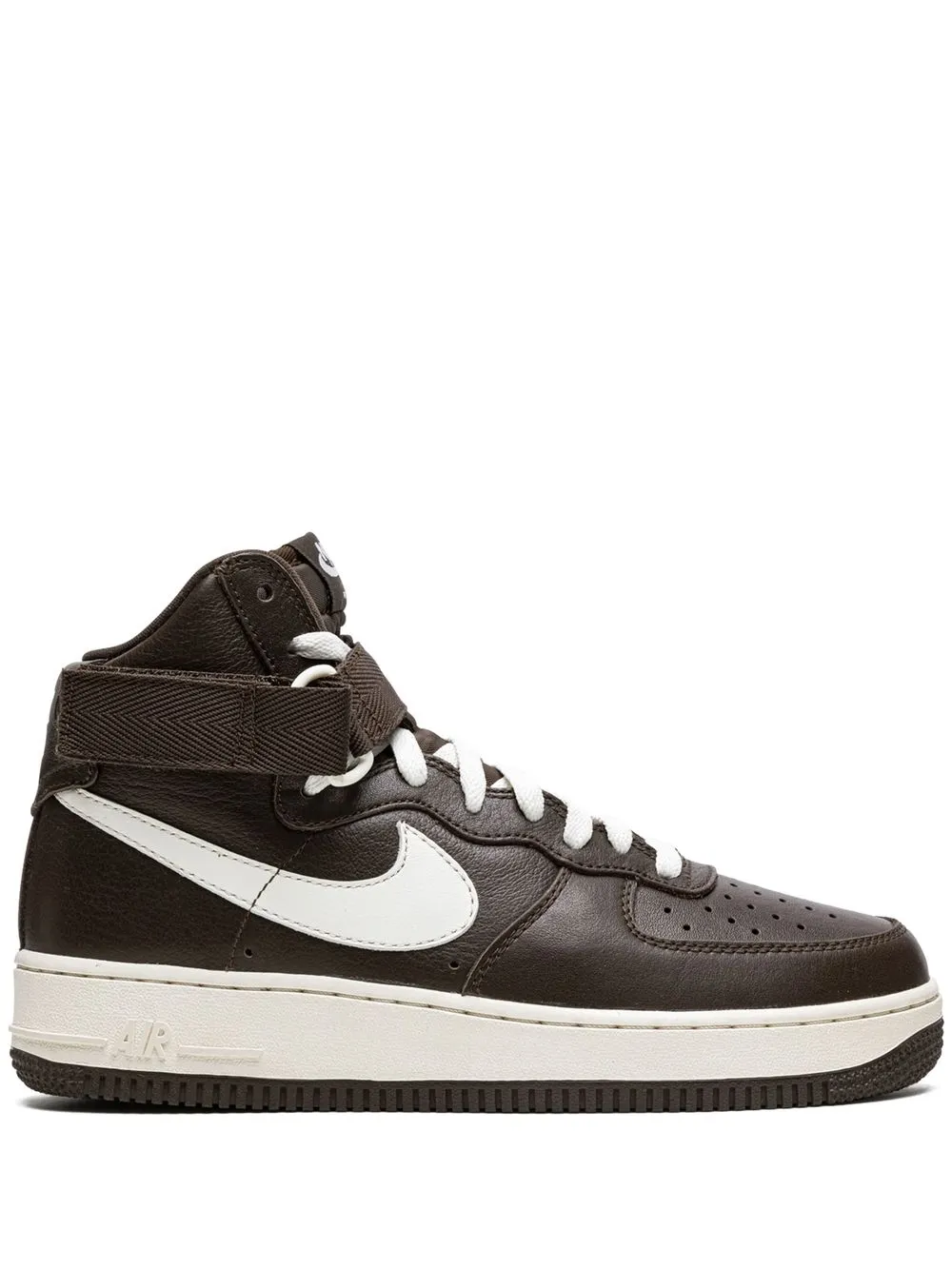 Кроссовки Air Force 1 High Chocolate Nike, коричневый
Кроссовки Air Force 1 High Chocolate Nike, коричневый