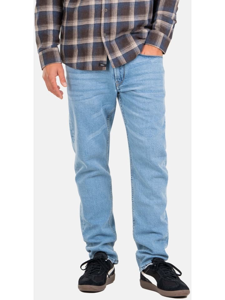 Джинсы "Nova 2" синего цвета Reell
Джинсы "Nova 2" синего цвета Reell