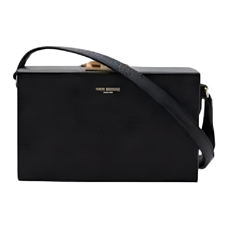 Сумка через плечо из зернистой кожи, черная THOM BROWNE
Сумка через плечо из зернистой кожи, черная THOM BROWNE