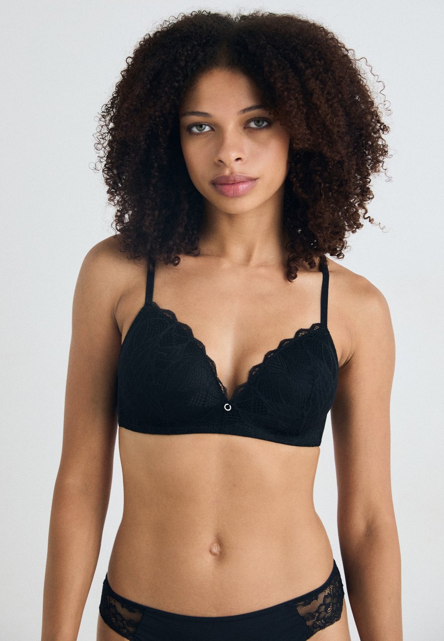 Бюстгальтер LASCANA BRALETTE BRA, Black
Бюстгальтер LASCANA BRALETTE BRA, Black