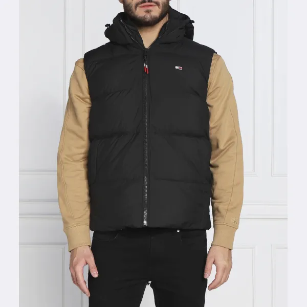 Пуховик без рукавов Essential стандартного кроя Tommy Hilfiger, черный
Пуховик без рукавов Essential стандартного кроя Tommy Hilfiger, черный