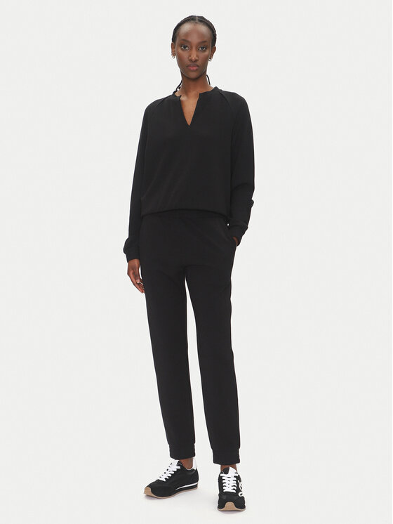 Спортивный костюм обычный крой 7W000125 AF12501 UC001 Ea7 Emporio Armani, черный
Спортивный костюм обычный крой 7W000125 AF12501 UC001 Ea7 Emporio Armani, черный