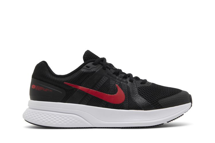 Кроссовки Run Swift 2 'Black University Red', черный
Кроссовки Run Swift 2 'Black University Red', черный