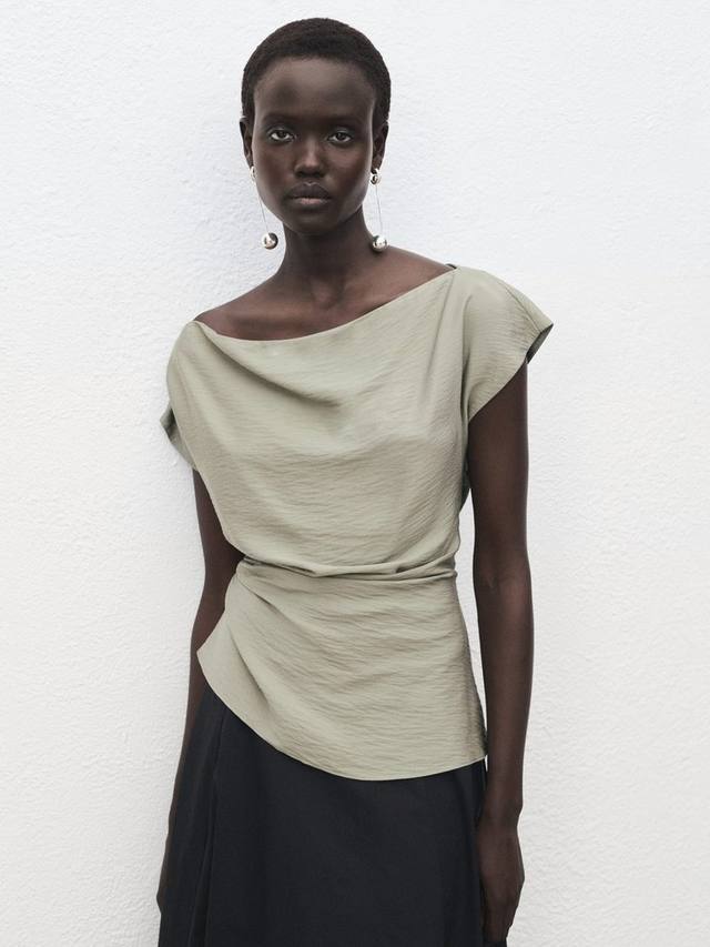 Асимметричный топ Manta Drape Mango, Aqua
Асимметричный топ Manta Drape Mango, Aqua