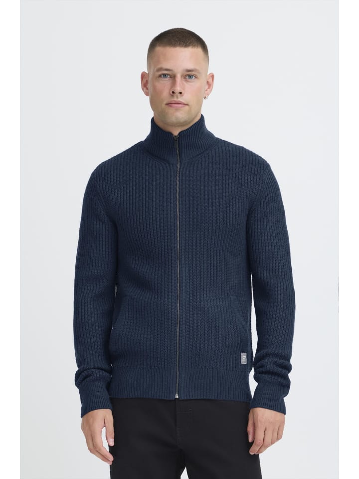 Кардиган BHMRibes синего цвета BLEND
Кардиган BHMRibes синего цвета BLEND