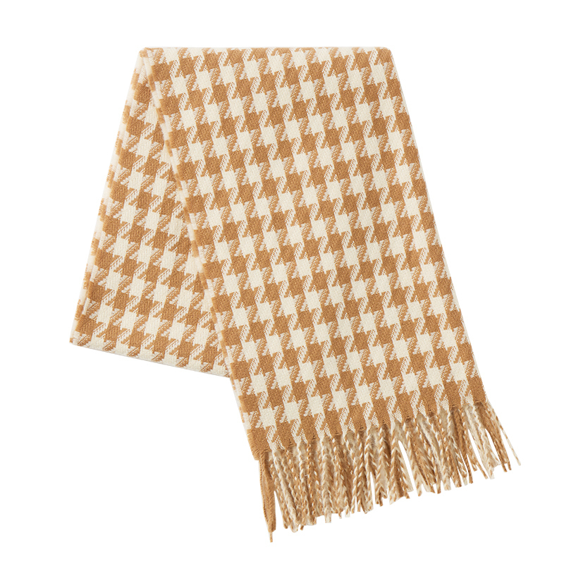 Шарф из полиэстера унисекс светло-бежевый CAMEL
Шарф из полиэстера унисекс светло-бежевый CAMEL