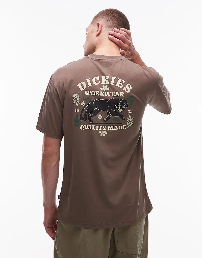 Футболка Dickies Lucasville с графическим принтом животных на спине коричневого цвета — эксклюзивно для Asos
Футболка Dickies Lucasville с графическим принтом животных на спине коричневого цвета — эксклюзивно для Asos