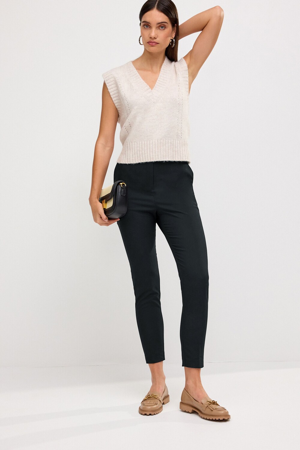 Приталенные эластичные брюки Next, черный
Приталенные эластичные брюки Next, черный